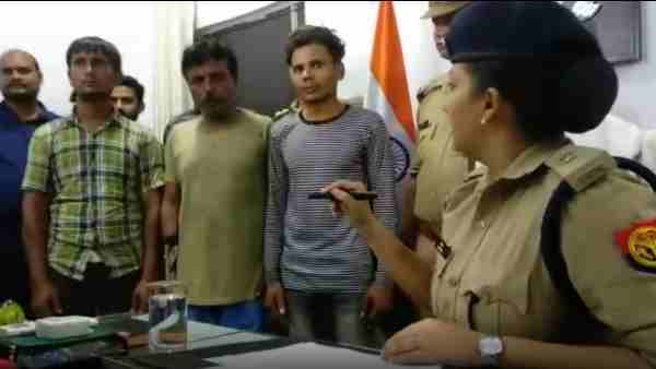 बेटे निश्चय का सिर दीवार में दे मारा