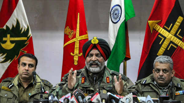  पाक आर्मी की लैंडमाइन बरामद 