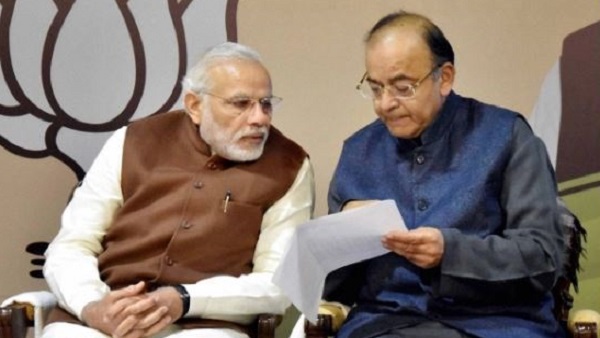 पीएम मोदी ने जेटली की पत्नी और बेटे से बात की