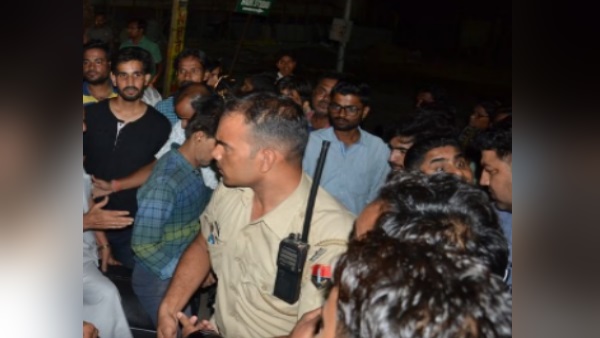 81 thousand rupees Looted from old man in Sikar 