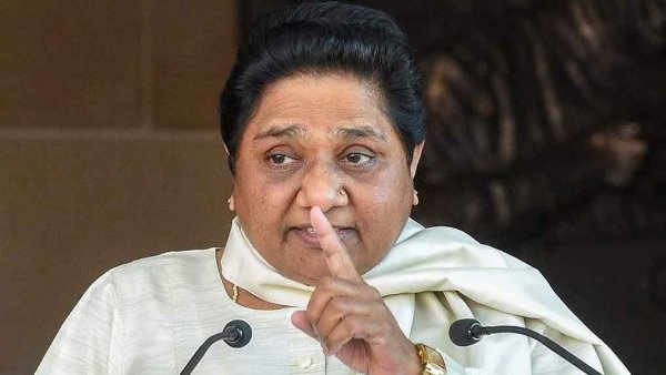 क्यों मेहरबान हैं मायावती ?