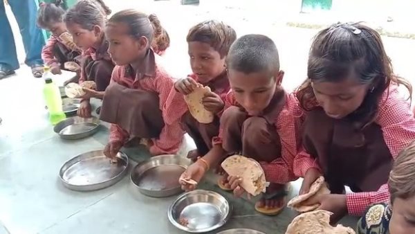 जमालपुर प्राथमिक स्कूल का मामला