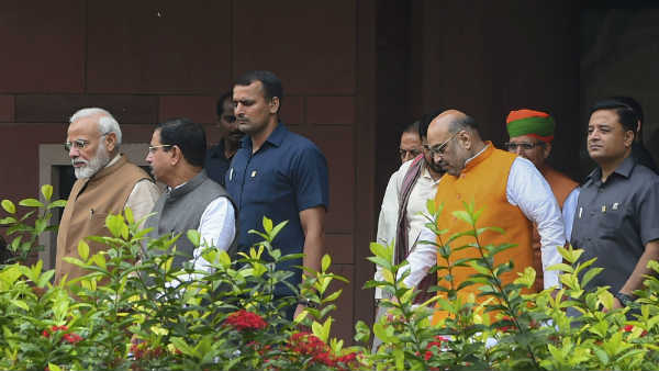 सरकार ने परखा कानूनी पहलू 