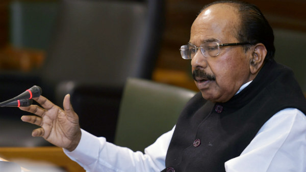 थरूर पर भी भड़के मोइली