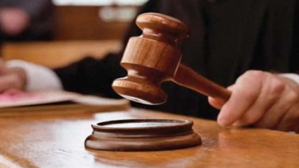 कोर्ट के आदेश पर दर्ज हुआ केस कोर्ट के आदेश पर दर्ज हुआ केस