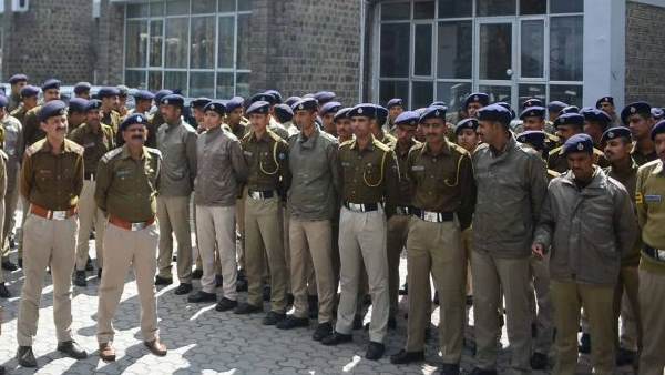 tight security at himachal pradesh border, more forces deployed tight security at himachal pradesh border, more forces deployed