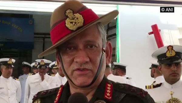 श्रीनगर दौरे पर सेना प्रमुख श्रीनगर दौरे पर सेना प्रमुख