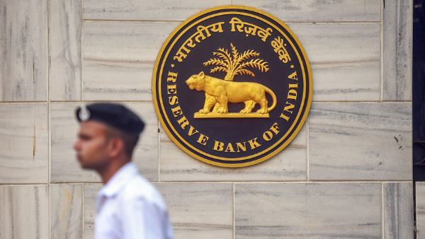 राजकोषीय घाटे के मोर्चे पर सरकार को बड़ी राहत