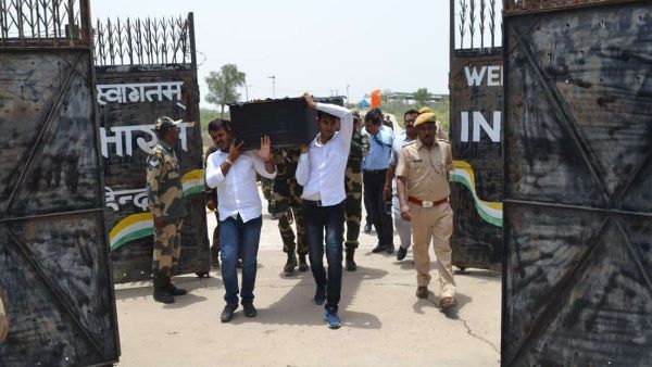 Sushma Swaraj efforts on Barmer woman Resham death in pakistan 