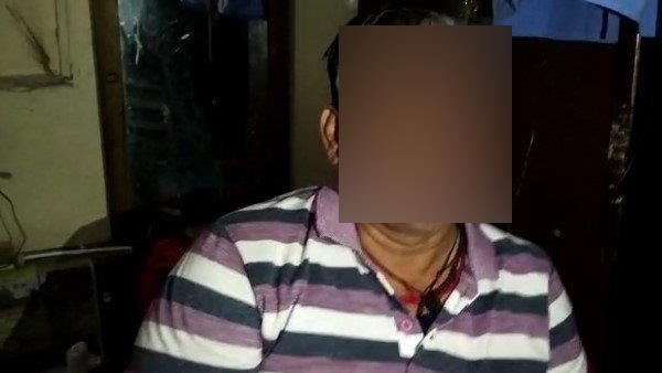 वीडियो वायरल होने के बाद छात्रा का फोन बंद 