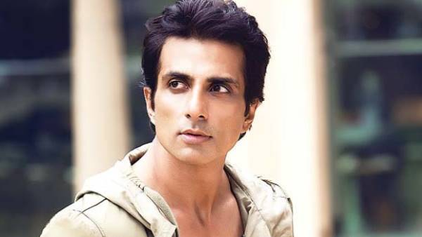 कोमल नाहटा और सोनू सूद ने क्या कहा?