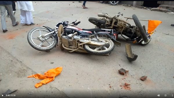 stone pelting on VHP bhagwa rally In Gangapur City Sawai Madhopur stone pelting on VHP bhagwa rally In Gangapur City Sawai Madhopur