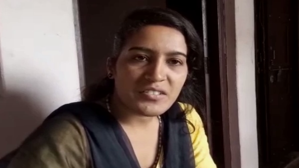 14 साल की उम्र में हुई शादी 14 साल की उम्र में हुई शादी