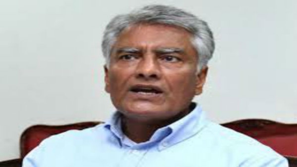 जाखड़ ने हार के बाद दिया था इस्तीफा 