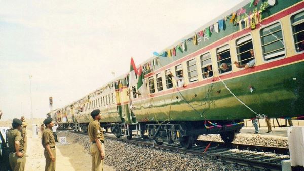 2006 से चल रही है दोस्ती की ट्रेन