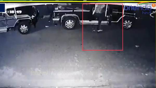 watch cctv, robber unlocked bolero car and fled away
