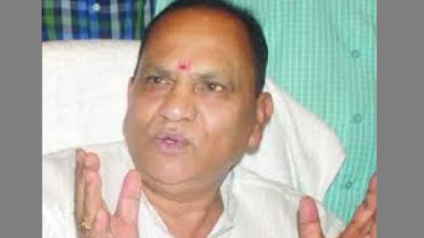 100 रु का भरा जुर्माना