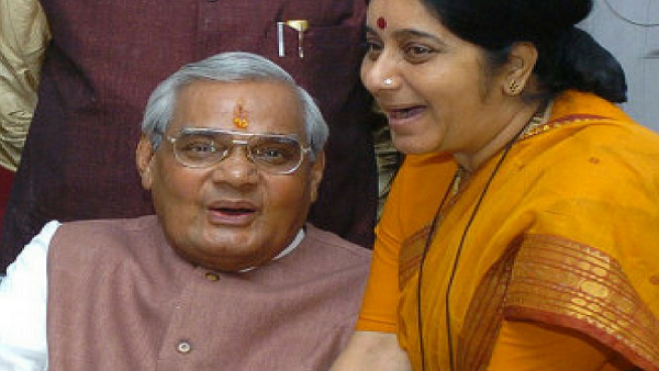 हर नुक्कड़ पर सभा करती थीं