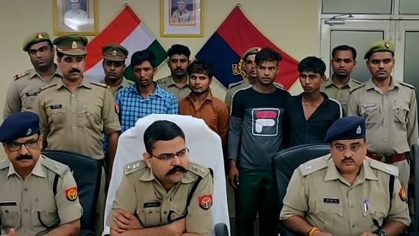 UP Police arrested four youths in murder at greater noida UP Police arrested four youths in murder at greater noida