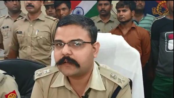 UP Police arrested four youths in murder at greater noida UP Police arrested four youths in murder at greater noida