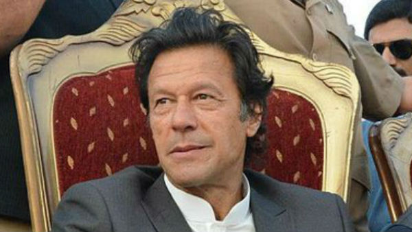 हमसे धर्म बदलने के लिए कहा जाता है 