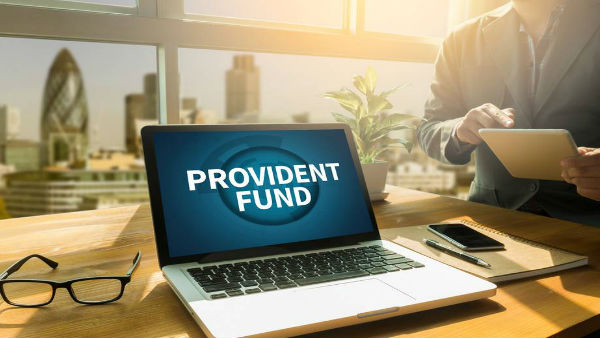 EPFO की वेबसाइट की मदद से EPFO की वेबसाइट की मदद से