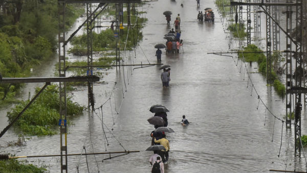 Mumbai में एक बार फिर भारी बारिश की आशंका