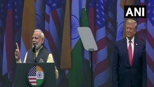 अमित शाह ने एक भाषा और एक राष्ट्र की थी वकालत अमित शाह ने एक भाषा और एक राष्ट्र की थी वकालत