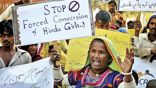 नाबालिग हिंदू लड़की को अगवा कर कराया निकाह नाबालिग हिंदू लड़की को अगवा कर कराया निकाह
