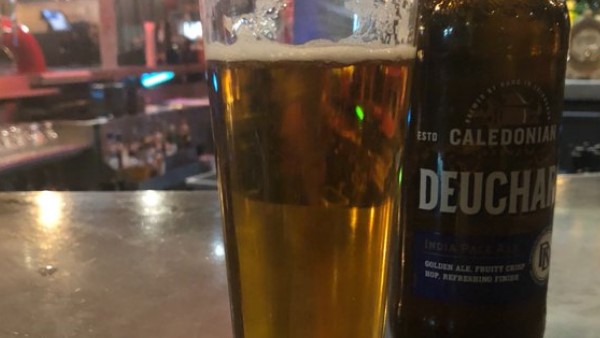 क्रिकेट राइटर पीटर लालोर को चुकाने पड़े 50 लाख रुपये