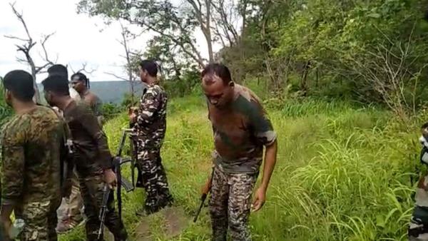 बबुली कोल ना मोबाइल रखता ना महिलाओं से सम्पर्क बबुली कोल ना मोबाइल रखता ना महिलाओं से सम्पर्क