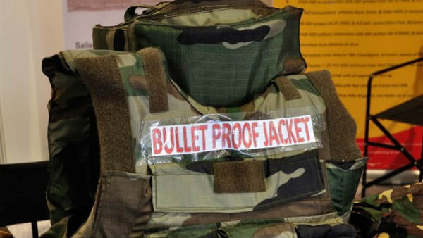 मेक इन इंडिया के तहत तैयार जैकेट 