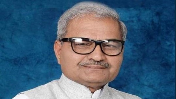 बीजेपी सांसद ने कहा- नगर आयुक्त को जिंदा गाड़ दूंगा