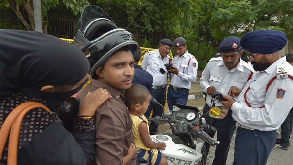 डीजी लॉकर में कौन-कौन से डॉक्यूमेंट रखे जा सकते हैं?