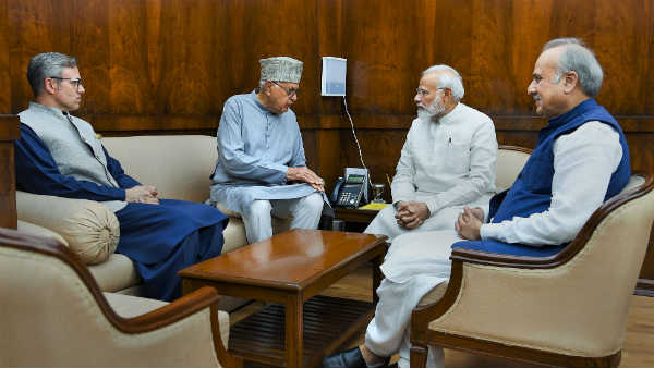 बिना ट्रायल दो वर्ष के लिए हिरासत 