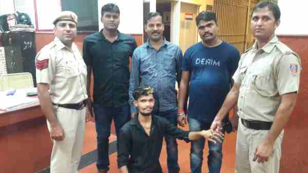 Police arrest young man who threatens objectionable photos of engineering student