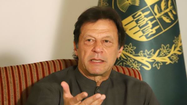 इमरान खान ने दी थी धमकी