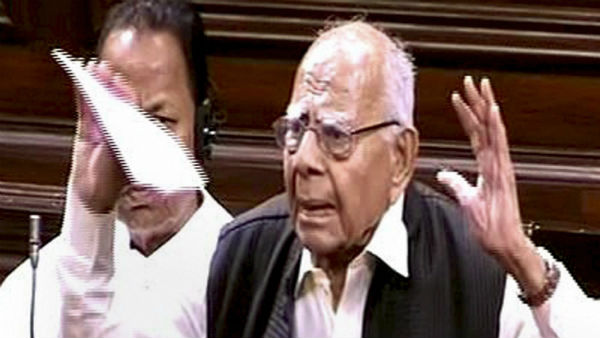 भाजपा पर जेठमलानी ने किया था केस