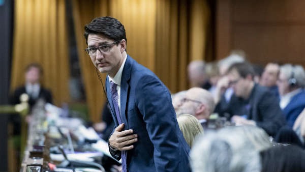 प्रधानमंत्री ने माफी मांगी