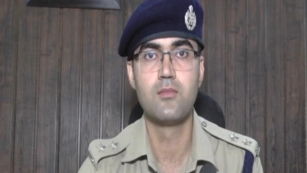 सोनाक्षी पर भी लग चुके हैं आरोप