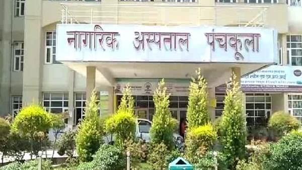 स्वास्थ्य मंत्री से की शिकायत