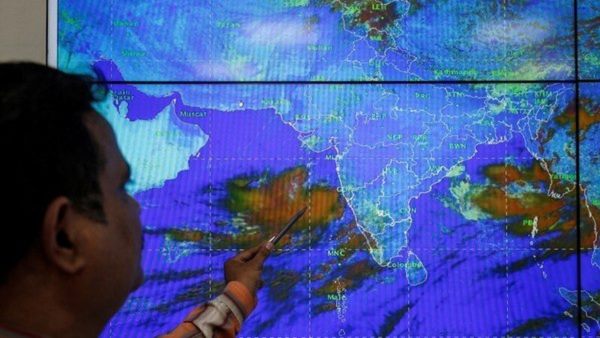 ऐसी चीजों को न छुएं, दूर रहें