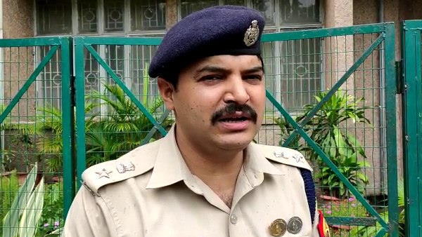 खुलासे के लिए लगाई पुलिस की 5 टीमें
