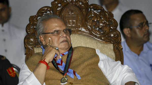 राज्यपाल ने सरकार की तरफ से दी जानकारी राज्यपाल ने सरकार की तरफ से दी जानकारी