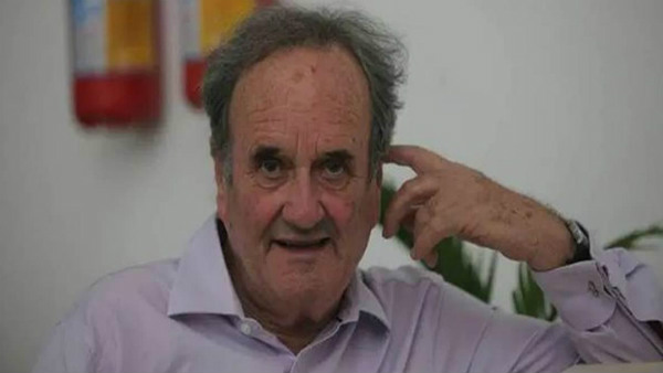 धर्मनिरपेक्षता पर भी राय रख चुके हैं