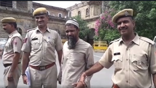 25 सितंबर को मिला कंकाल