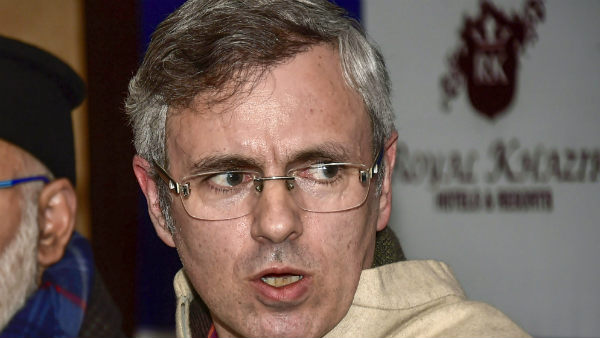 बहन और बच्चों से मिले उमर अब्दुल्ला