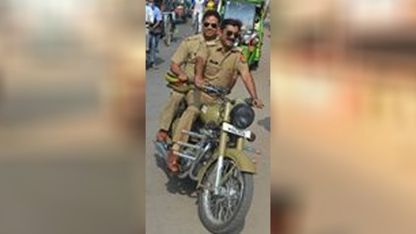 पुलिस वालों को डबल जुर्माना देना होगा
