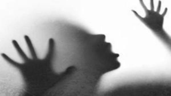 महिला की हालत गंभीर