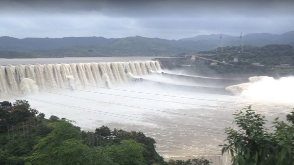 10 हजार से ज्यादा गांवों में हो रही इससे पानी की आपूर्ति